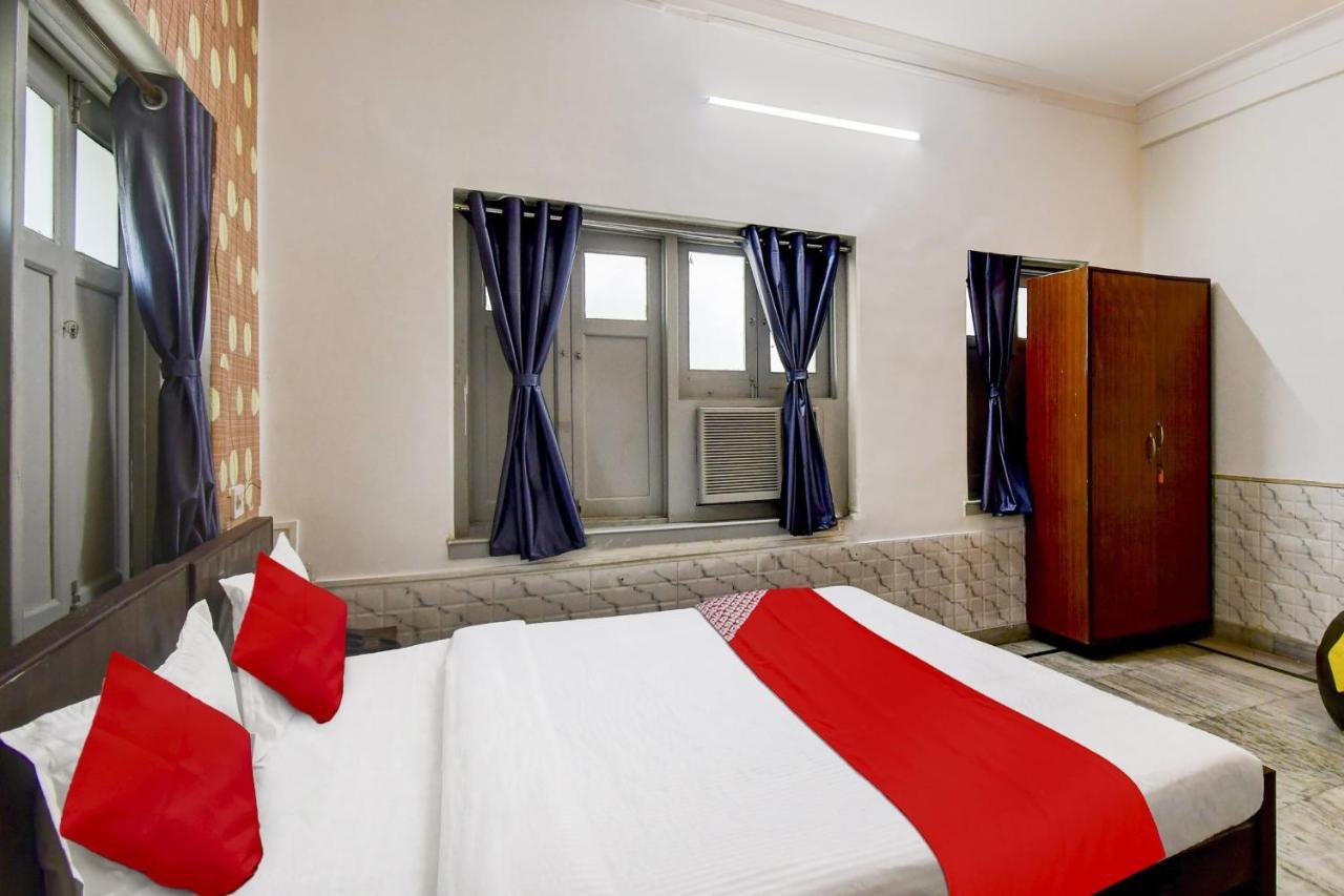 Super Oyo Hotel O Fantasy Stay Vibe Kalkata Exteriér fotografie